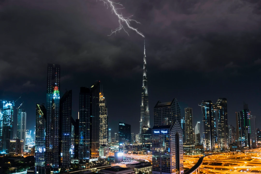 Dubai Real Estate Under Pressure — What the Data (and the Market) Are Really Showing